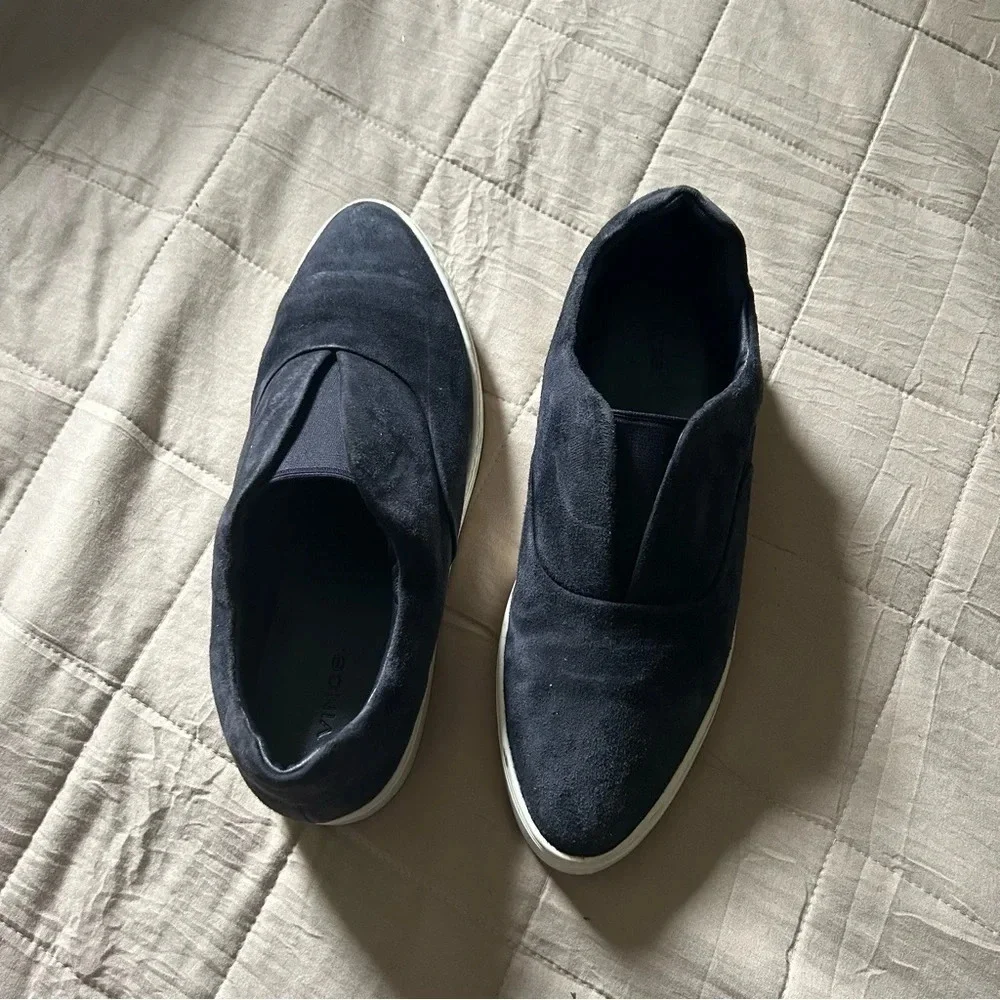 Vince black suede